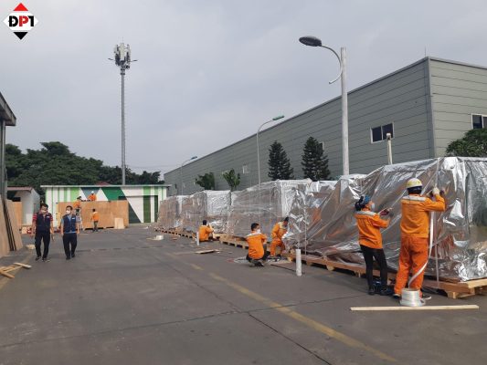 Dong Phu Tien cung cap dich vu nang ha dong goi va gia co cont tai Intops Viet Nam