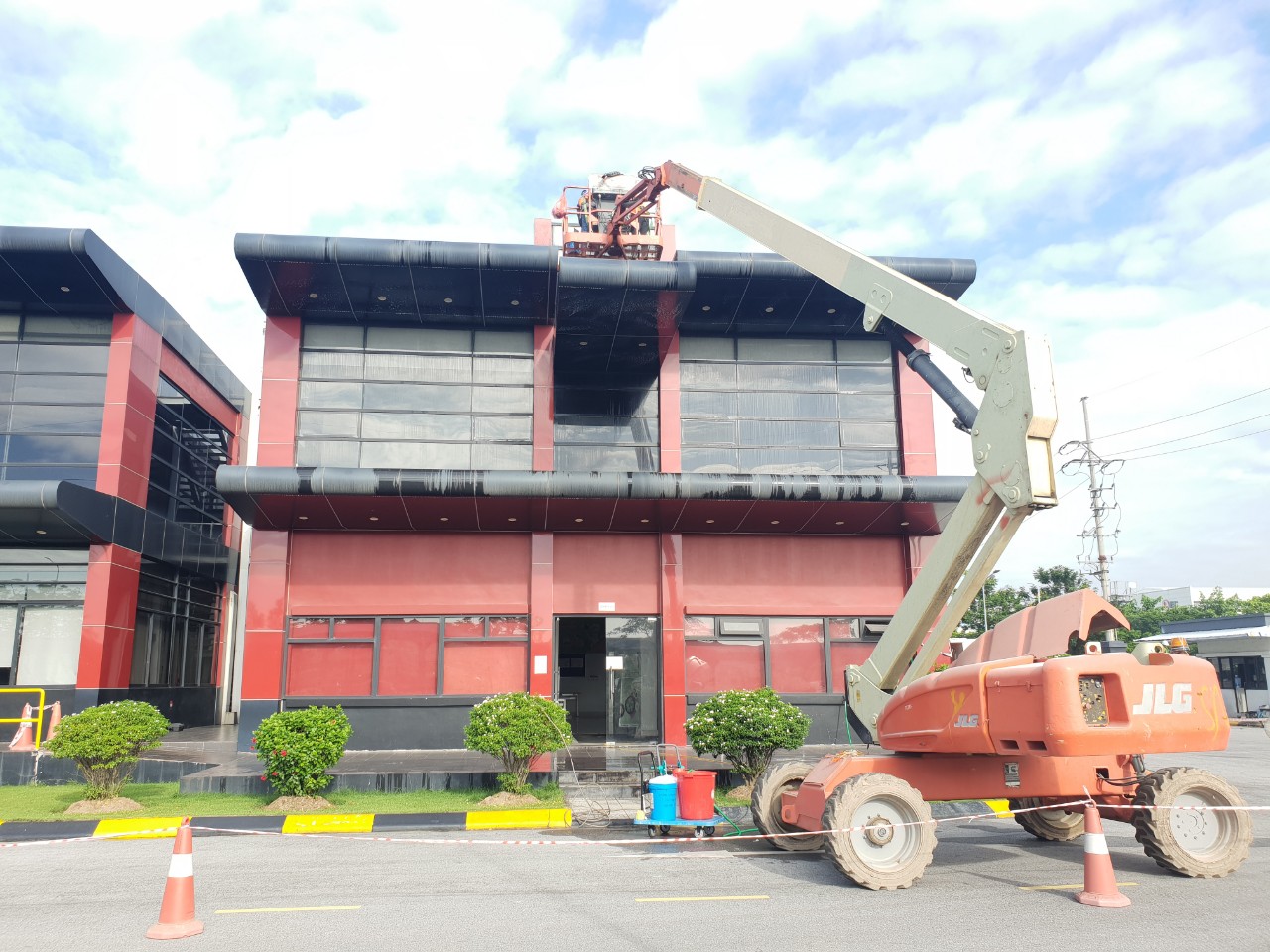 Dịch vụ vệ sinh công nghiệp chuyên nghiệp