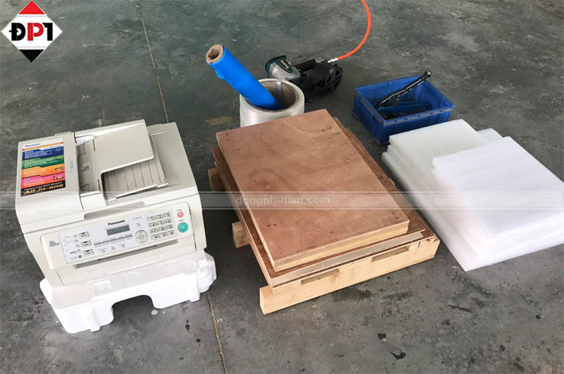 Đóng gói linh kiện còn nguyên hộp